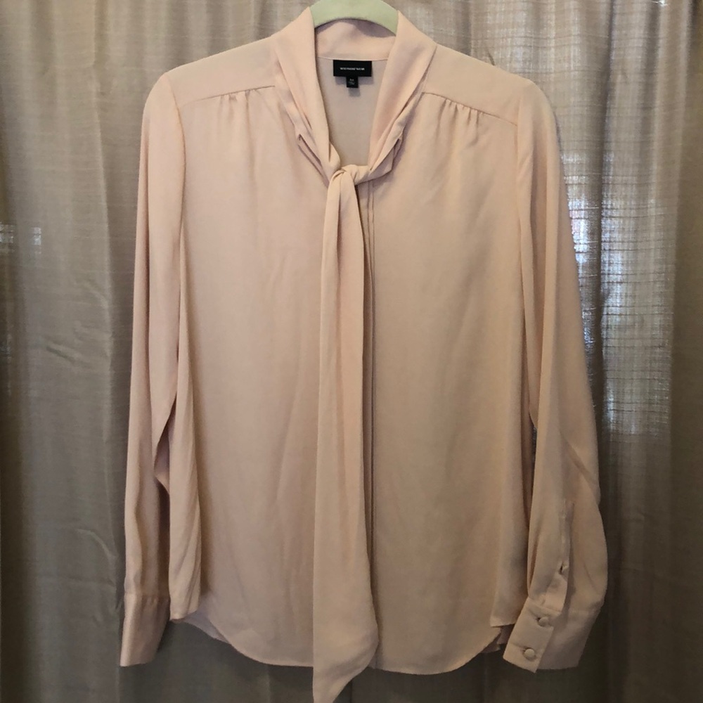 Beautiful functional business blouse